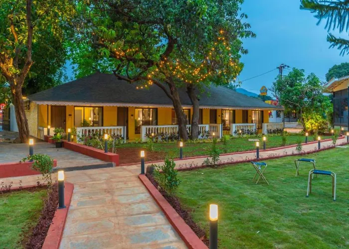 The Hosteller Lonavala, City Centre